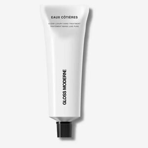 GLOSS MODERNE Clean Luxury Hand Treatment instantly hydrates, radiant look